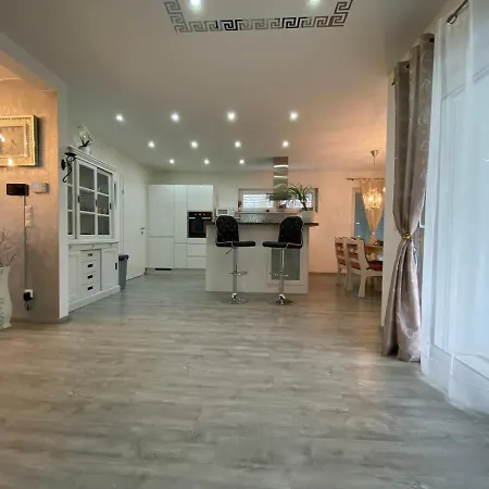 Paradis Apartment *