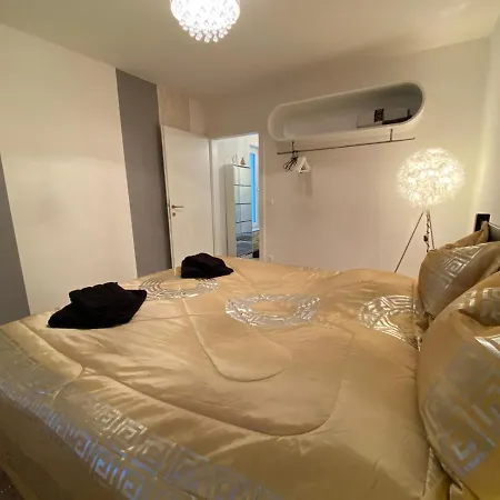 Paradis Apartment *